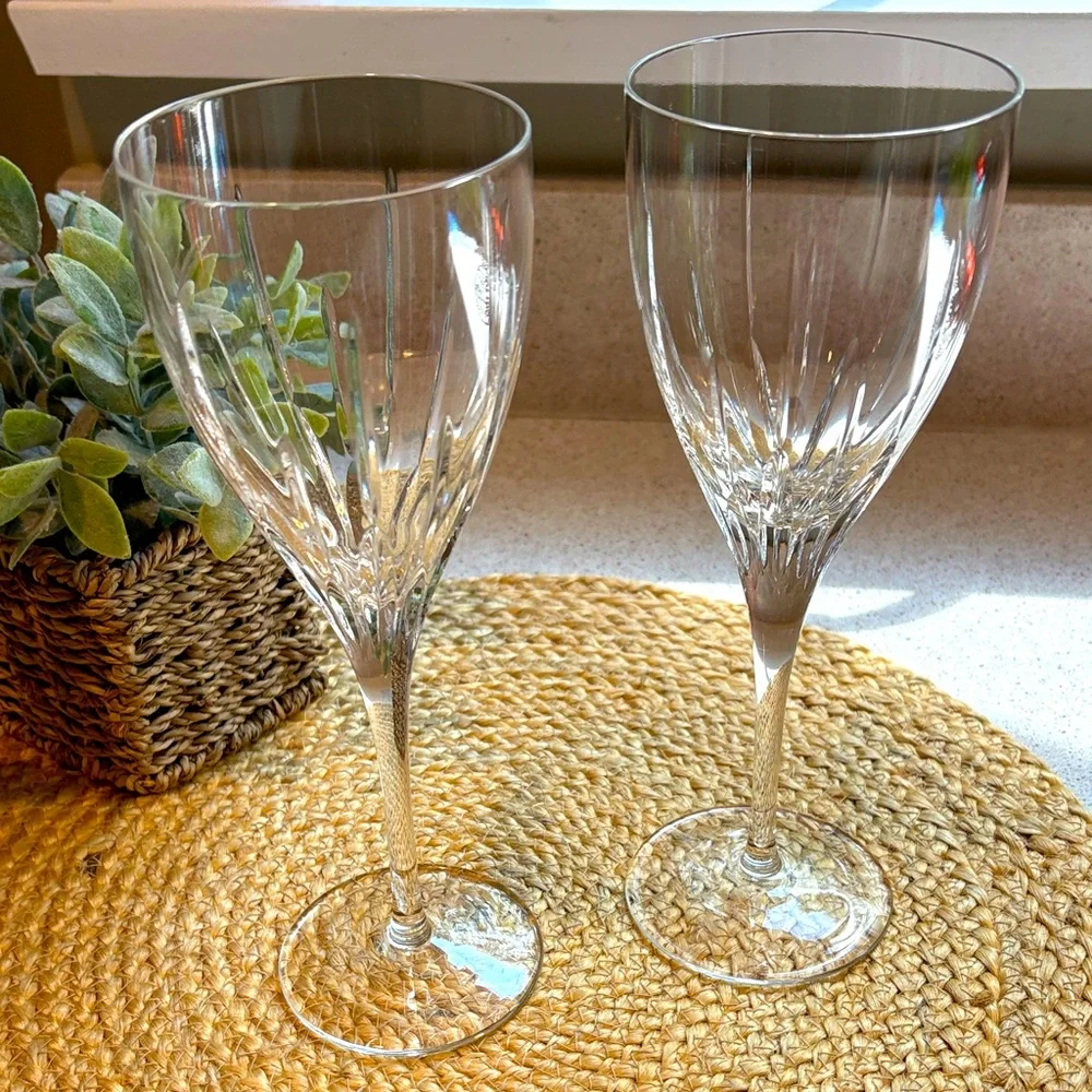 (2) Lenox Water Goblet / Wine Glass - Starfire